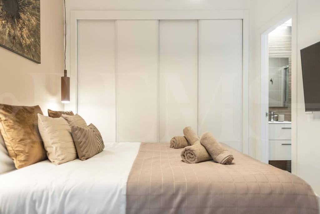 Modern Apartment With Patio & Parking By Rems Málaga Extérieur photo